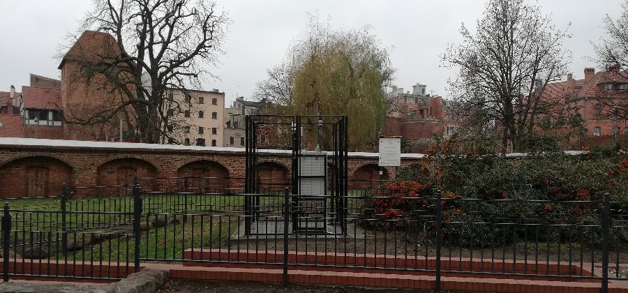 Więcej o: Przeniesienie stacji pomiarowej jakości powietrza w Toruniu przy ul. Wały Gen. Sikorskiego 