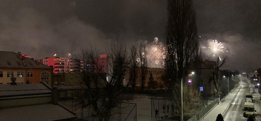 Więcej o: Wpływ fajerwerków na jakość powietrza atmosferycznego w Polsce