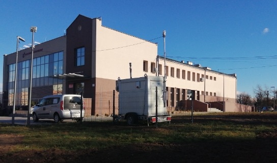 Mobilna stacja monitoringu powietrza w Opatowie przy ul. Partyzantów