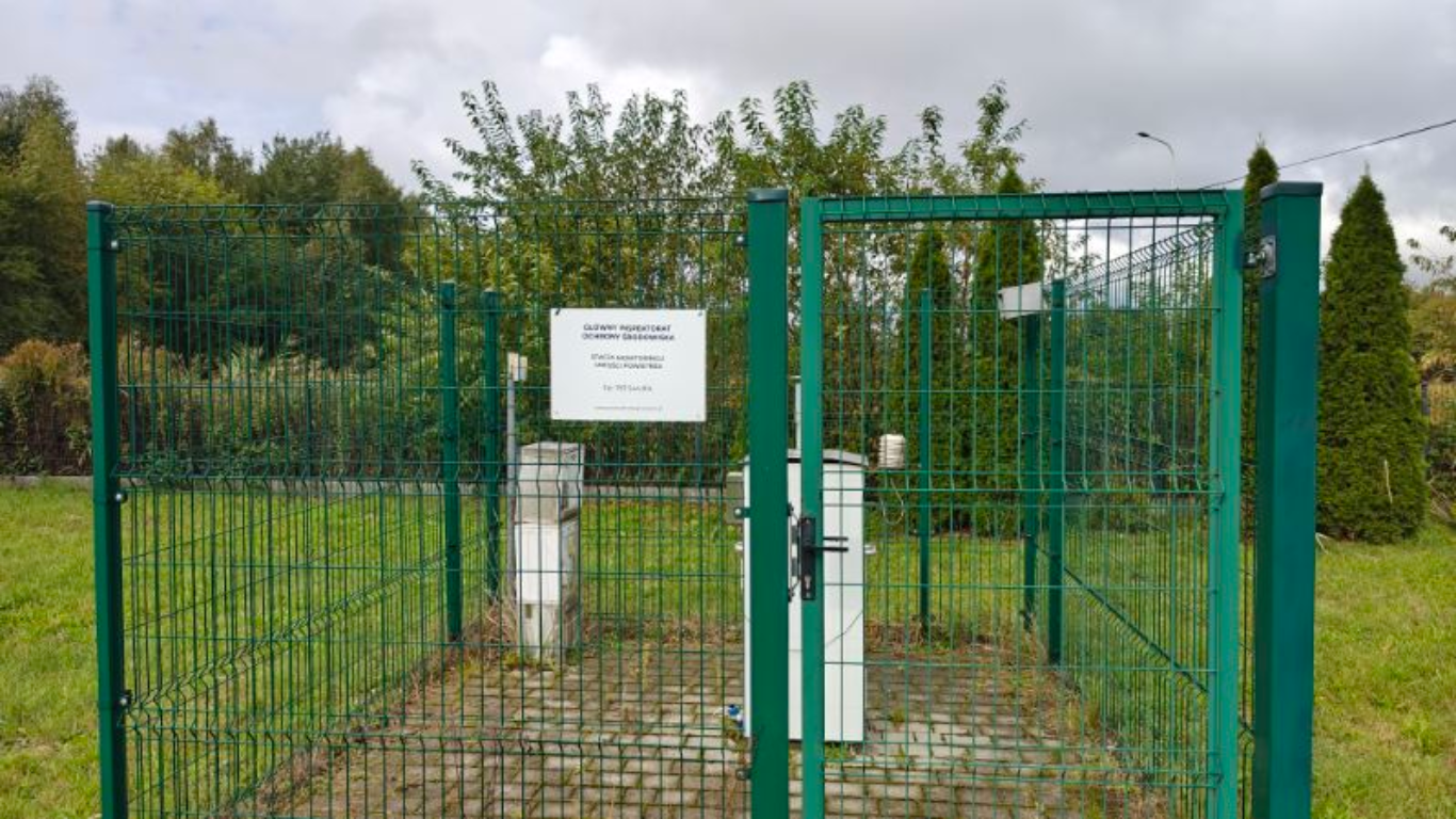 Zdjęcie stacji 			Mielec
			, Pogodna 2
