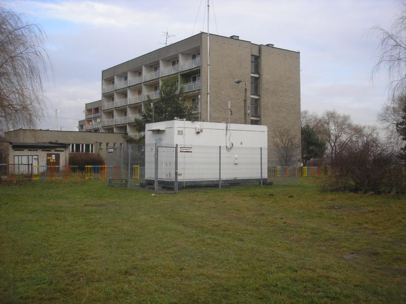 Zdjęcie stacji 			Rybnik
			, ul. Borki 37 d
