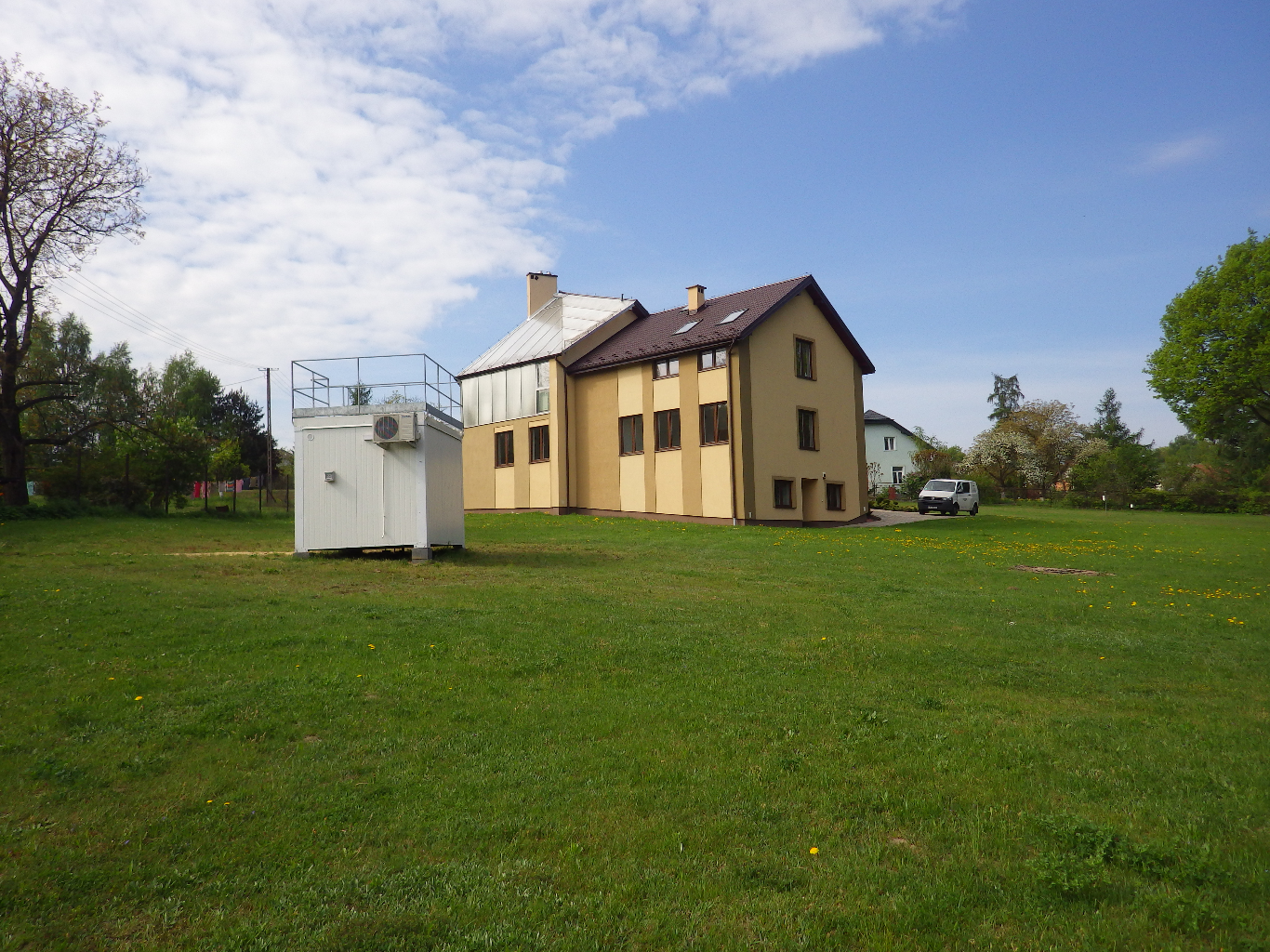 Zdjęcie stacji 			Szarów
			, ul. Spokojna
